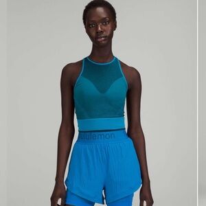Lululemon Seamless Mesh Supportive Training Tank Top
Poolside NWT 2